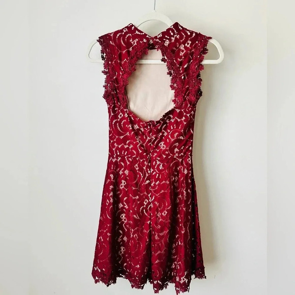 Francesca Serafina Lace Dress - Size XS - Picture 8 of 11